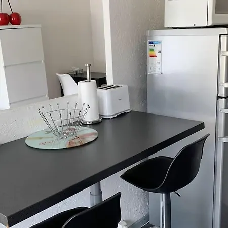 Agreable & Lumineux Proche Hopital Pasteur